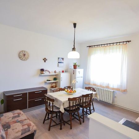 F-Holiday Apartment Zadar Exteriör bild