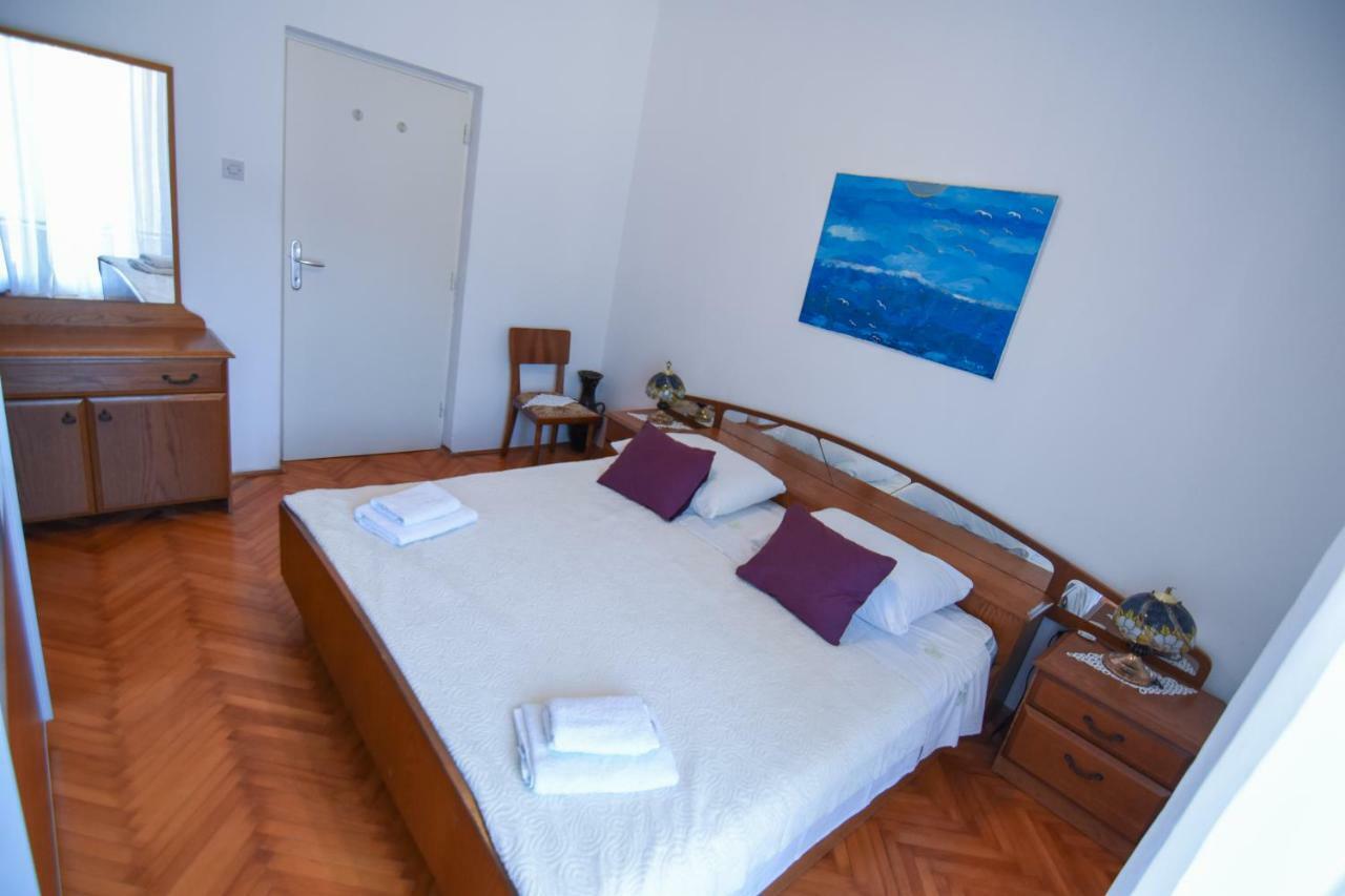 F-Holiday Apartment Zadar Exteriör bild