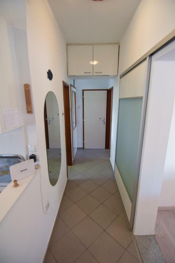 F-Holiday Apartment Zadar Exteriör bild